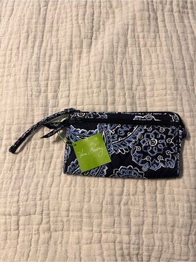 Vera Bradley Navy & White Paisley Wristlet